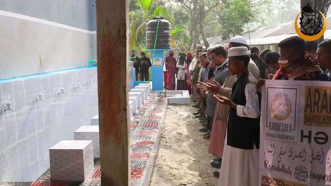 ARAKANLI KAMPLARINDA ŞADIRVAN AÇIYORUZ