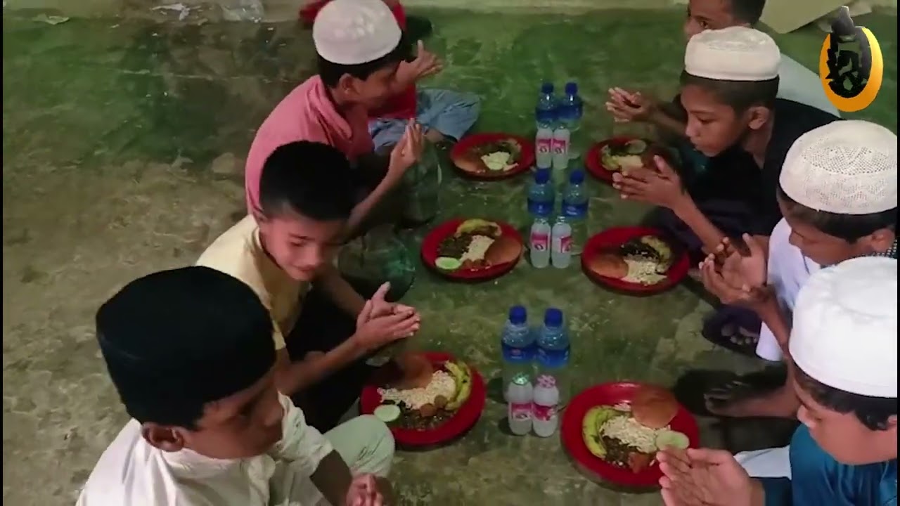 YEMEK BAĞIŞIN İLE ARAKANLI KARDEŞLERİMİZİN SOFRALARINA MİSAFİR OL