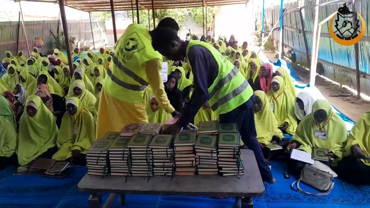 HEDİYEM AFRİKALI MÜSLÜMANLARA KUR'AN-I KERİM