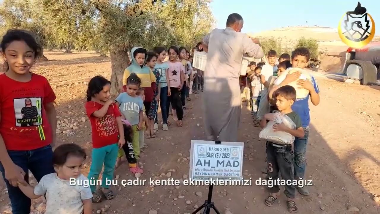EKMEK BAĞIŞIN İLE YETİMLER SEVİNİYOR