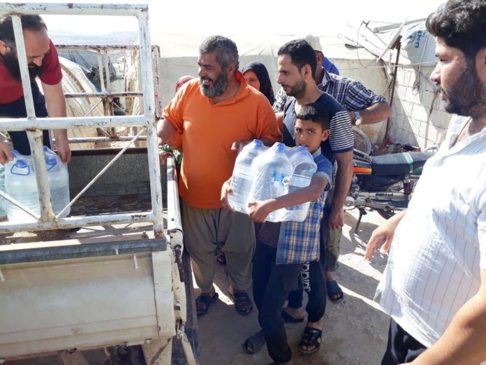 Savaş bölgelerinde su dağıtımı Suriye 33 Savaş bölgelerinde su dağıtımı Suriye 33