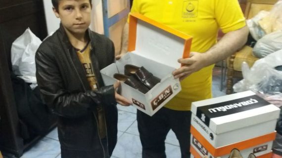 Yetimleri giydirmek istemez misiniz 04