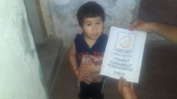 Yetimlere Akika kurbanı bağışı 08