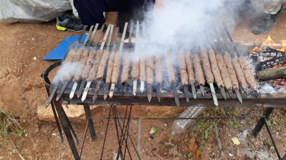 Türkmen Dağında hayır kurbanı ikramı 12