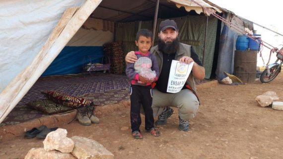Kardeşder Allah için verdiklerinizi en zayıflara iletiyor 08
