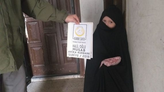 Akika kurbanlarınızla onları sevindirmek istemez misiniz 14