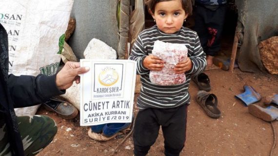 Zor şartlardaki kardeşlerinize akika kurbanlarınızı ulaşıyoruz 02