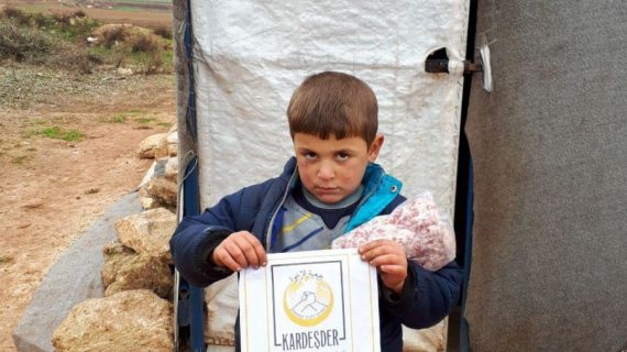 Zor şartlardaki kardeşlerinize akika kurbanlarınızı ulaşıyoruz 12