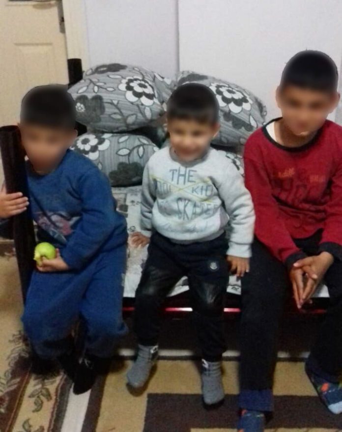 Antalyada sahip çıkılmayı bekleyen 3 yetim 04 Antalyada sahip çıkılmayı bekleyen 3 yetim 04