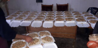 Almanyadan yetim ve yoksulların soflarına bir kap yemek de benden olsun diyerek 01