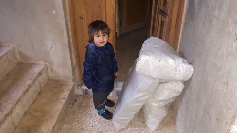 İdlibde kışlık yakacak dağıtımı 12