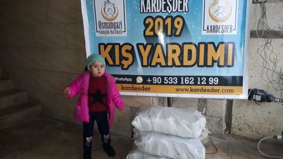 İdlibde kışlık yakacak dağıtımı 07