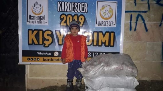 İdlibde kışlık yakacak dağıtımı 08