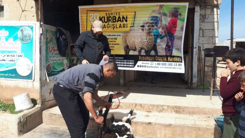 Aşevimiz için bağışlanan iki adet kurban 05