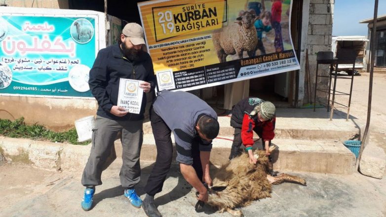 Aşevimiz için bağışlanan iki adet kurban 14