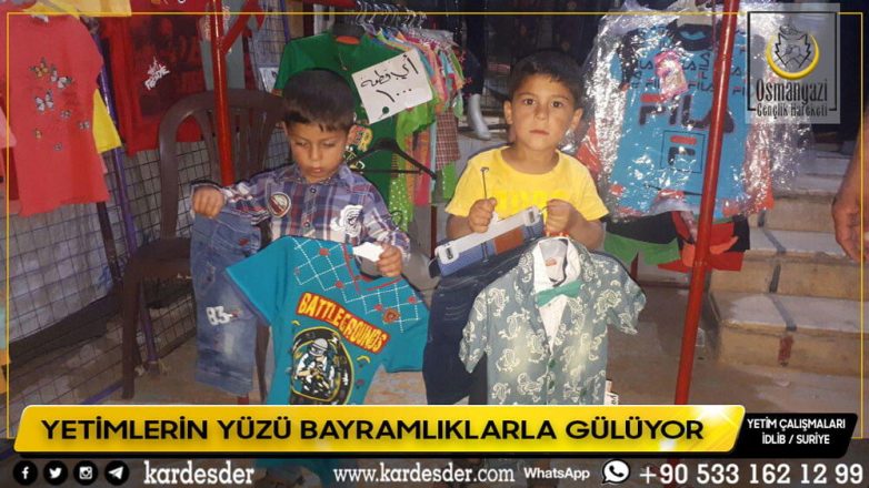 YETİMLERİN YÜZÜ BAYRAMLIKLARLA GÜLÜYOR 28