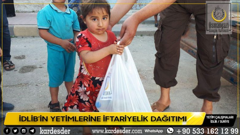 İDLİBİN YETİM VE ÖKSÜZLERİ İÇİN İFTARİYELİK DAĞITIMI 47