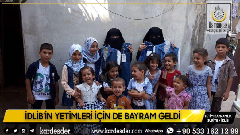 İdlibin yetimleri bu bayram da güldü 27
