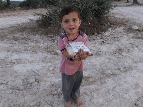 Kardeşlik köprüsü kurban etleriniz ile savaşın çocukları tebessüm ediyor 01