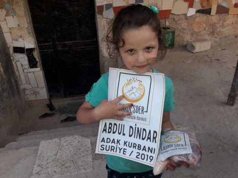 Kardeşlik köprüsü kurban etleriniz ile savaşın çocukları tebessüm ediyor 04