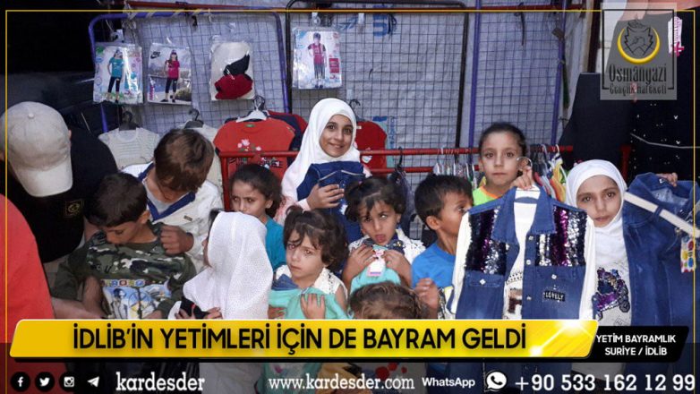 İdlibin yetimleri bu bayram da güldü 05