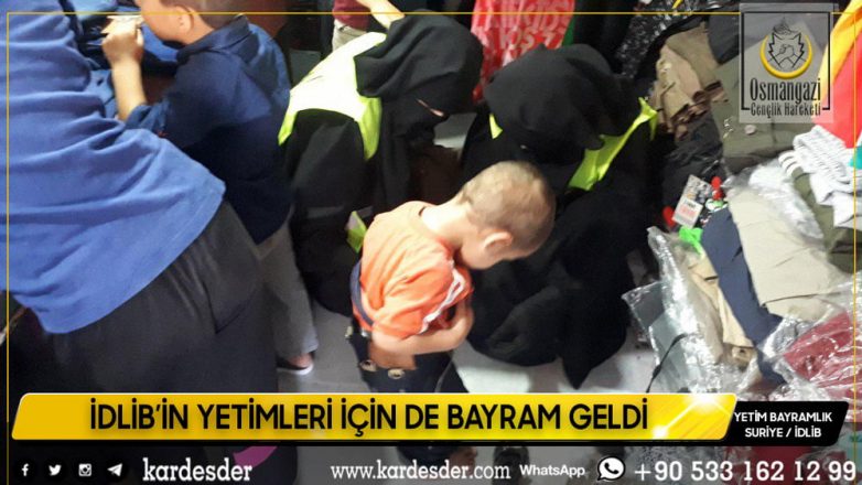 İdlibin yetimleri için de bayram geldi 13