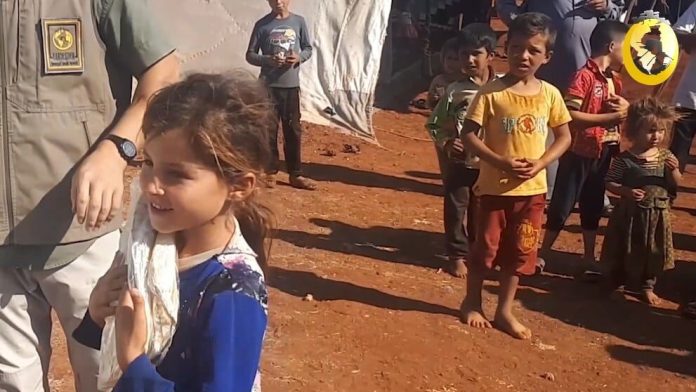 ekmek daĞitimlari mazlumlarin yÜzÜnÜ gÜldÜrmeye devam edİyor 01 ekmek daĞitimlari mazlumlarin yÜzÜnÜ gÜldÜrmeye devam edİyor 01