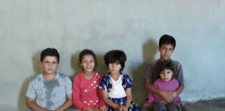 İdlİbde İhtİyaÇ sahİbİ aİlemİze yardim 02