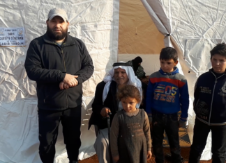 evsiz kalmis mazlumlar yardimlarinizi bekliyor 01