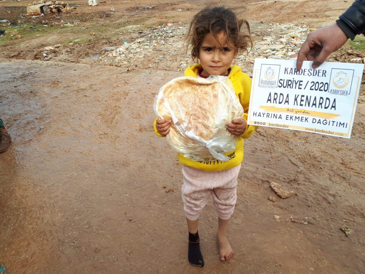 bir ekmeklede olsa kardesine sahip cik ekmek yardimimiz devam ediyor 25