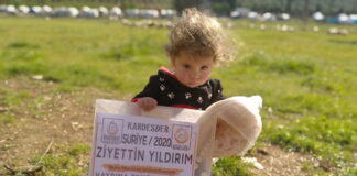 burasi suriye burada mazlumlar ekmek ile seviniyor 28