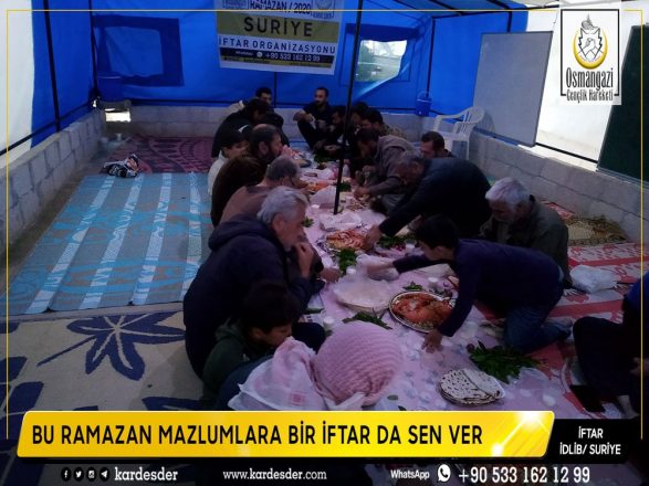 cadirlarda yasam mucadelesi veren kardeslerimize iftar sofrasi 10