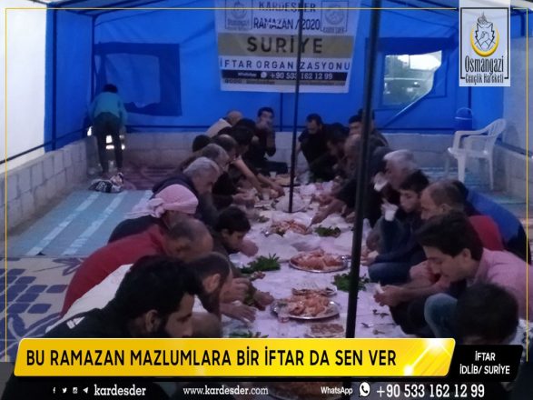 cadirlarda yasam mucadelesi veren kardeslerimize iftar sofrasi 14