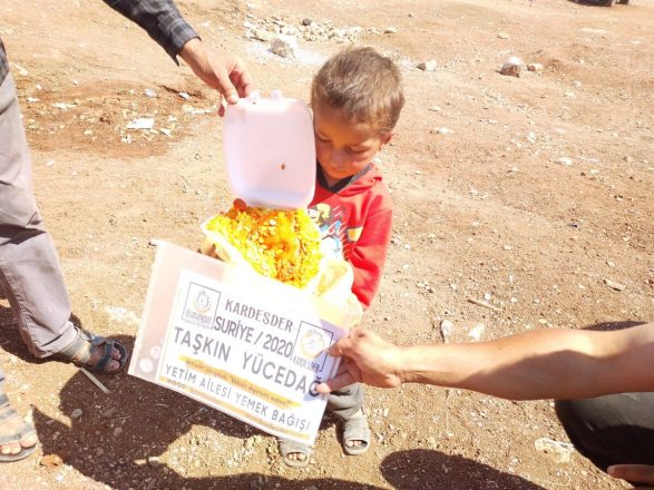 mazlumlar icin bir kap yemek de senden olsun 04