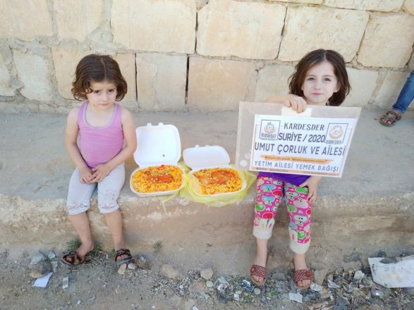 bir kap yemek ile yetimlerin sofrasina misafir olmak istemez misiniz 16