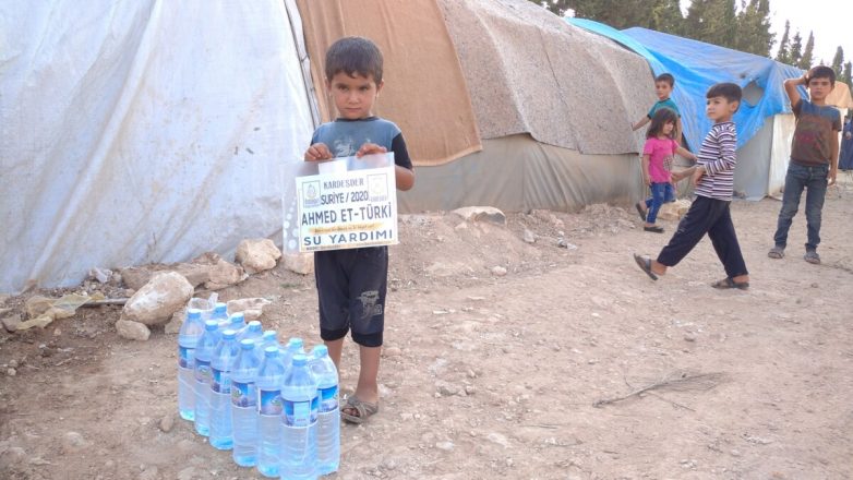 temiz su bulmanin zor oldugu bu cografya da su ihtiyaci devam ediyor 18