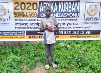 afrika da kurban bagislari ile mazlumlari sevindirmeye devam ediyoruz 01