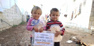 hayir kapisini ekmek yardimlariniz ile aralayin 43