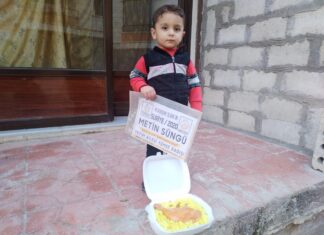 sicak bir kap yemek ile yetimlerin kalbine dokunun 23