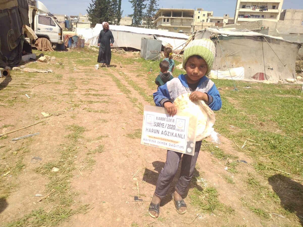 yetim ve mazlumlar sizden gelecek olan yardimlarin yolunu gozluyor 43