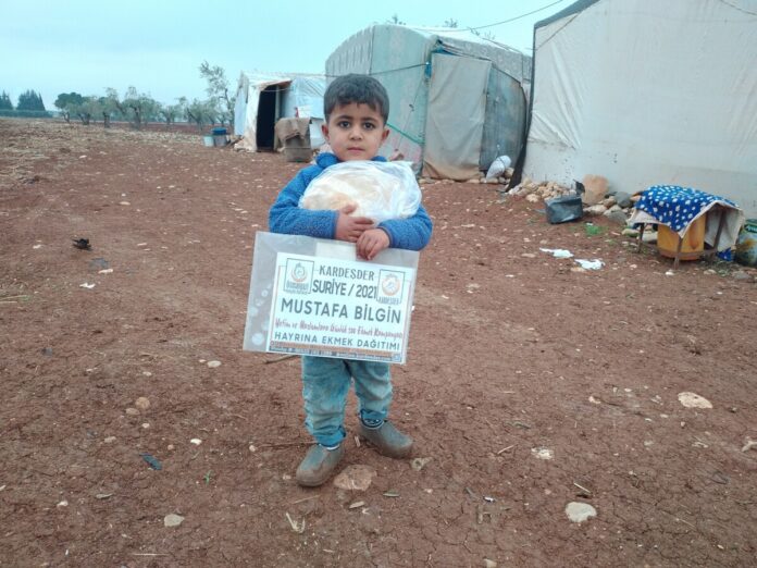 cadirlarda yasam mucadelesi veren yetimler yardimlarinizi bekliyor 31