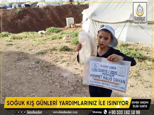 yardimlarinizin yolunu gozleyen yetim ve mazlumlara bir lokma ekmek ile iyilikye bulun 01