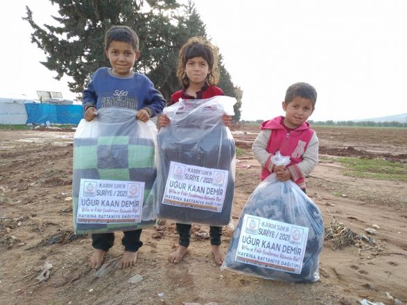 battaniye yardimlarimiz yetim ve mazlumlar usumesin diye devam ediyor 14