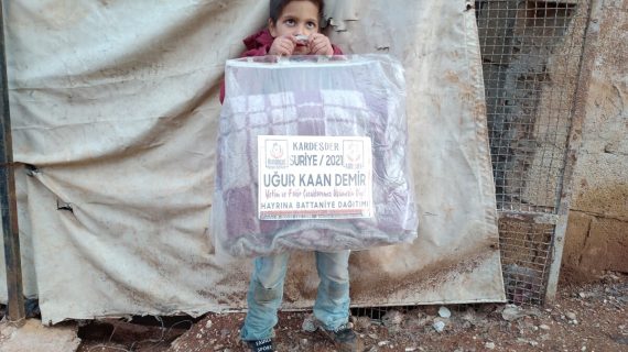 battaniye yardimlarimiz yetim ve mazlumlar usumesin diye devam ediyor 17
