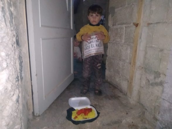 bagislariniz ile onlara bir kap sicak yemek ikram edebilirsiniz 16