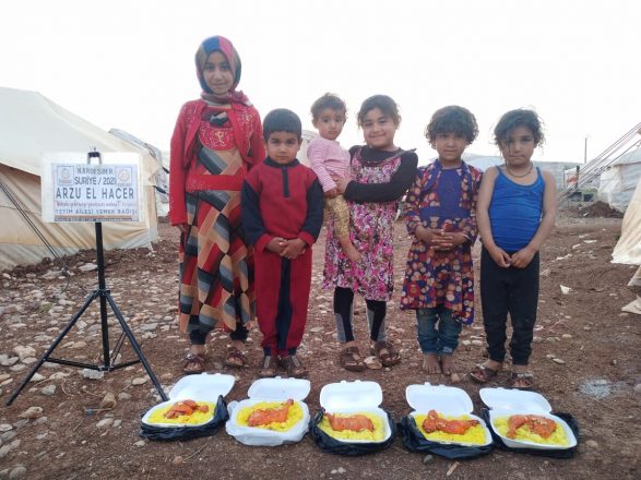 bagislariniz ile onlara bir kap sicak yemek ikram edebilirsiniz 24