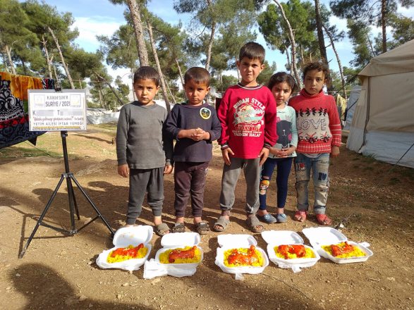 ramazan da bagislariniz ile minik yureklere dokunun 04