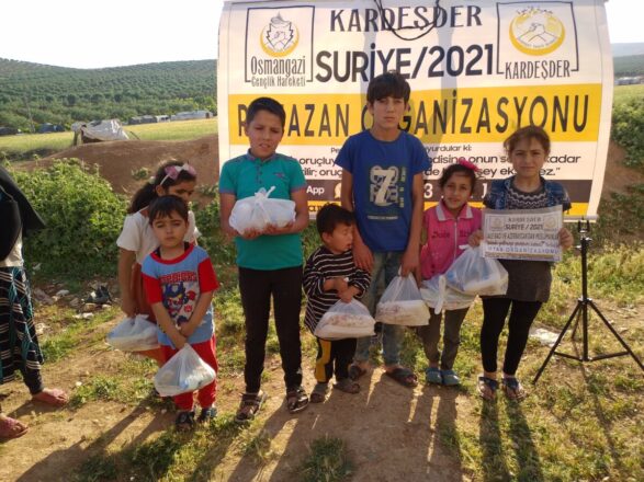 azerbaycan daki muslumanlar yetimlere kol kanat geremeye devam ediyor 25