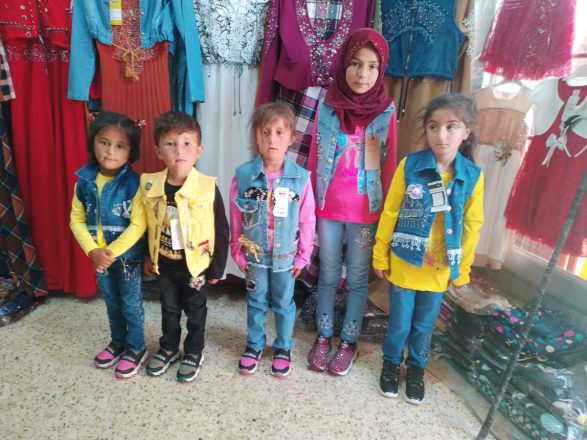 bagislarinla bir yetim de sen giydir 32