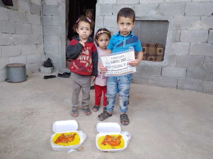 mazlumlarin sofrasina bir kap sicak yemek ile misafir olabilirsiniz 04